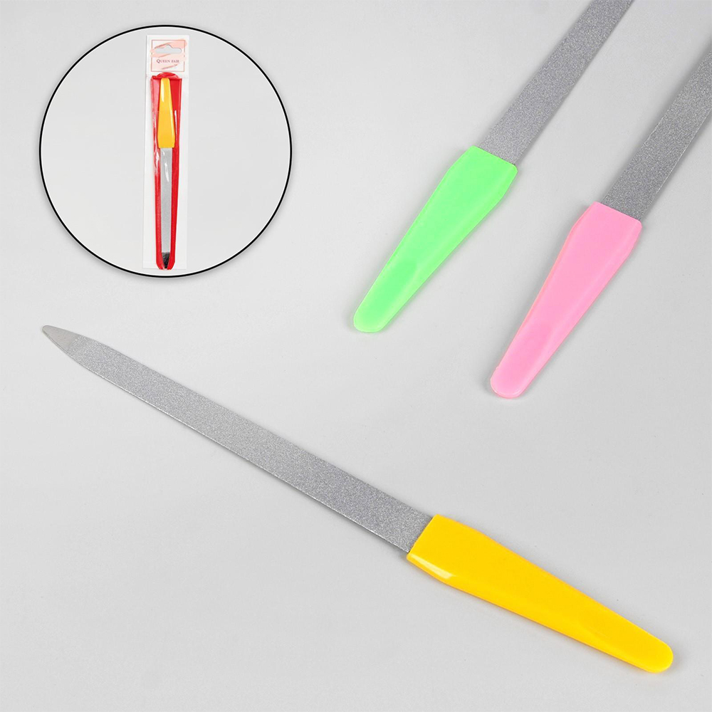 картинка Пилочка маникюрная Queen fair 1203253 металлическая 17 мм, в ассортименте 