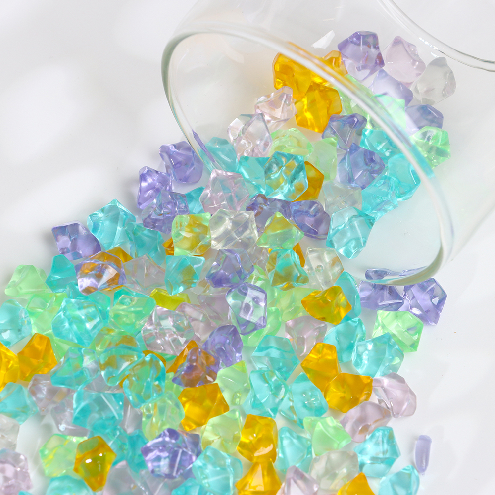 картинка Декор 9949293 светящийся декор Камешки в ассортименте акрил 100 г 