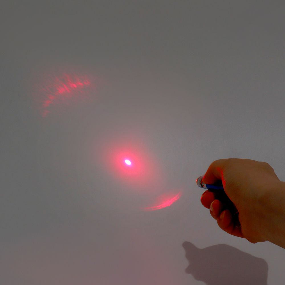 картинка Игрушка для животных Пижон 9926565 Лазер,с батарейками,зеленый 13*6,5*1,5см 