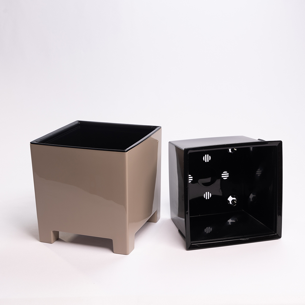 картинка Кашпо НР19-90 Нард, пластиковое с вкладышем, фраппе, 5,5 л 