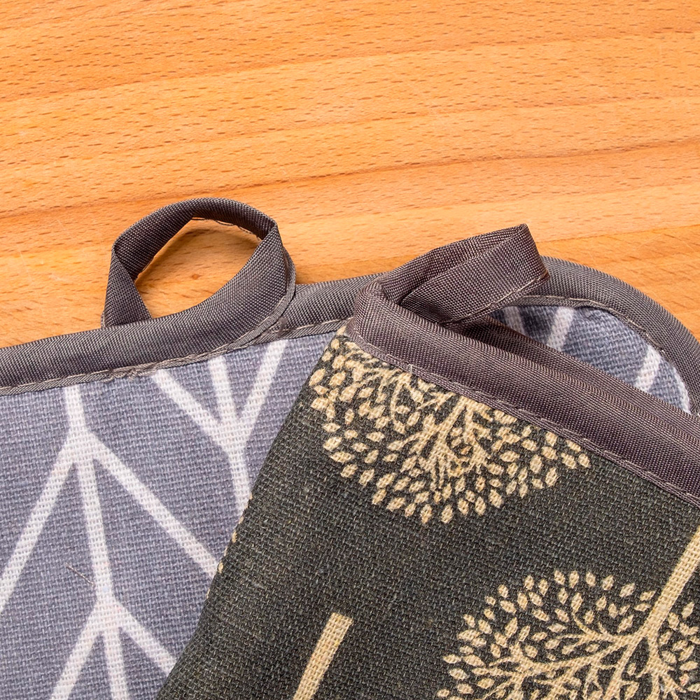 Набор кухонный Доляна 3580593 Варежка и прихватка Лиственный лес, Ёлочка, серый, 2 шт