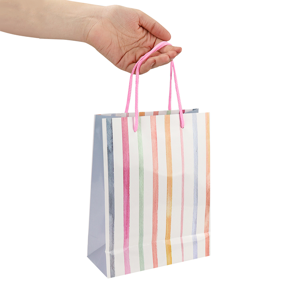 Пакет подарочный ППК-4364 Акриловые линии 18*23*8 см