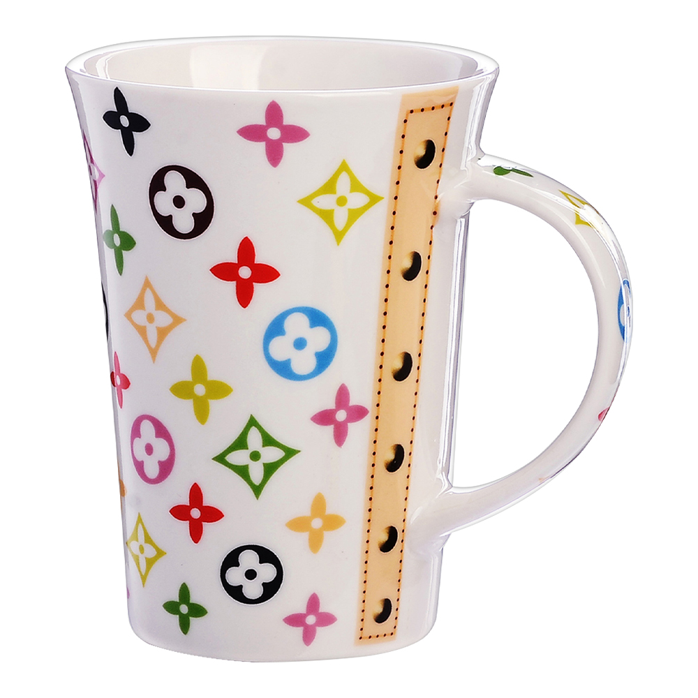 Кружка фарфоровая 4334 Модный узор LV, 500 мл