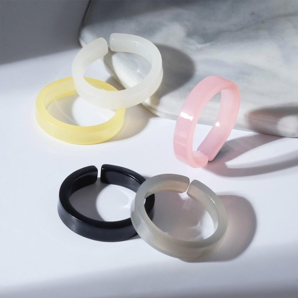 Бижутерия Queen Fair 6970463 Неон, набор 5 штук, размер 17,5-18, акрил, цветные