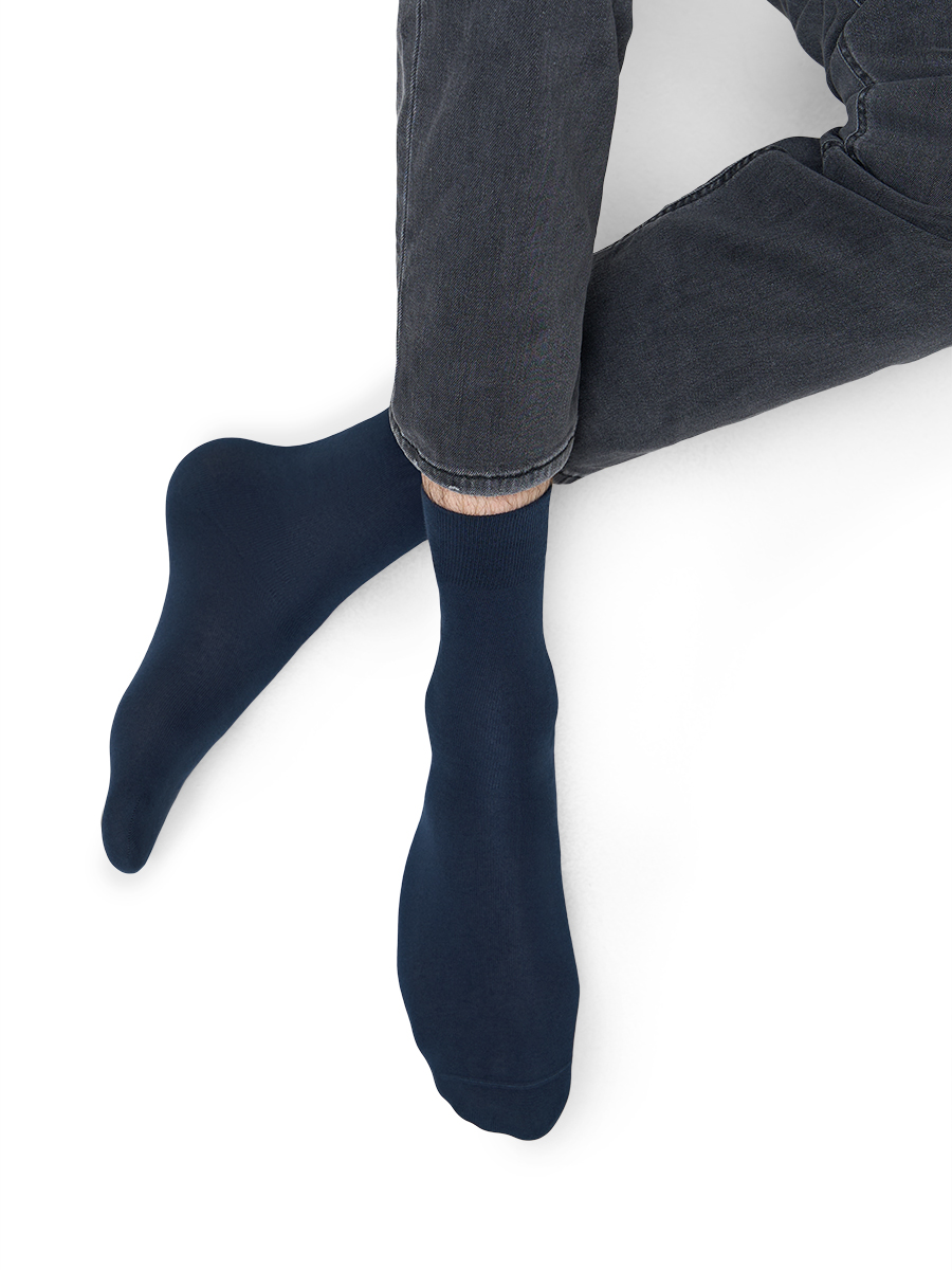 Носки мужские Omsa CLASSIC 203 гладь всесезонные, размер 42-44, Blu