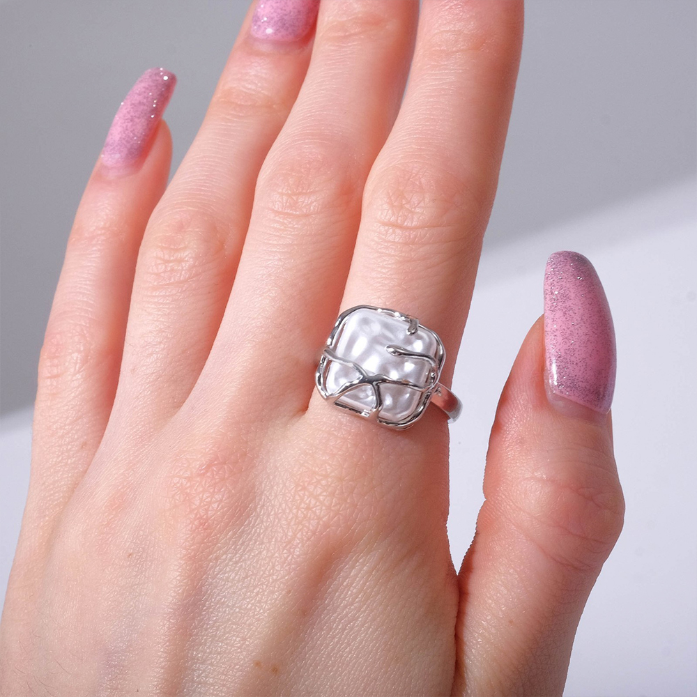 Бижутерия Queen Fair 9366336 Аура, квадрат, безразмерное, Пластик, бижутерный сплав, белый в серебре