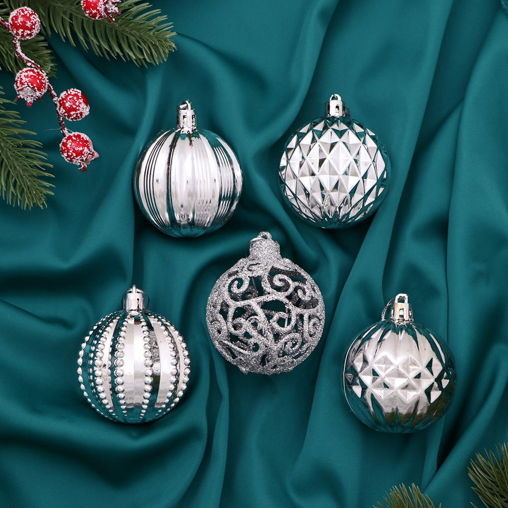 Набор новогодних шаров 9510283 Карнавал, ассорти, пластик 5,5 см, серебристый, 5шт