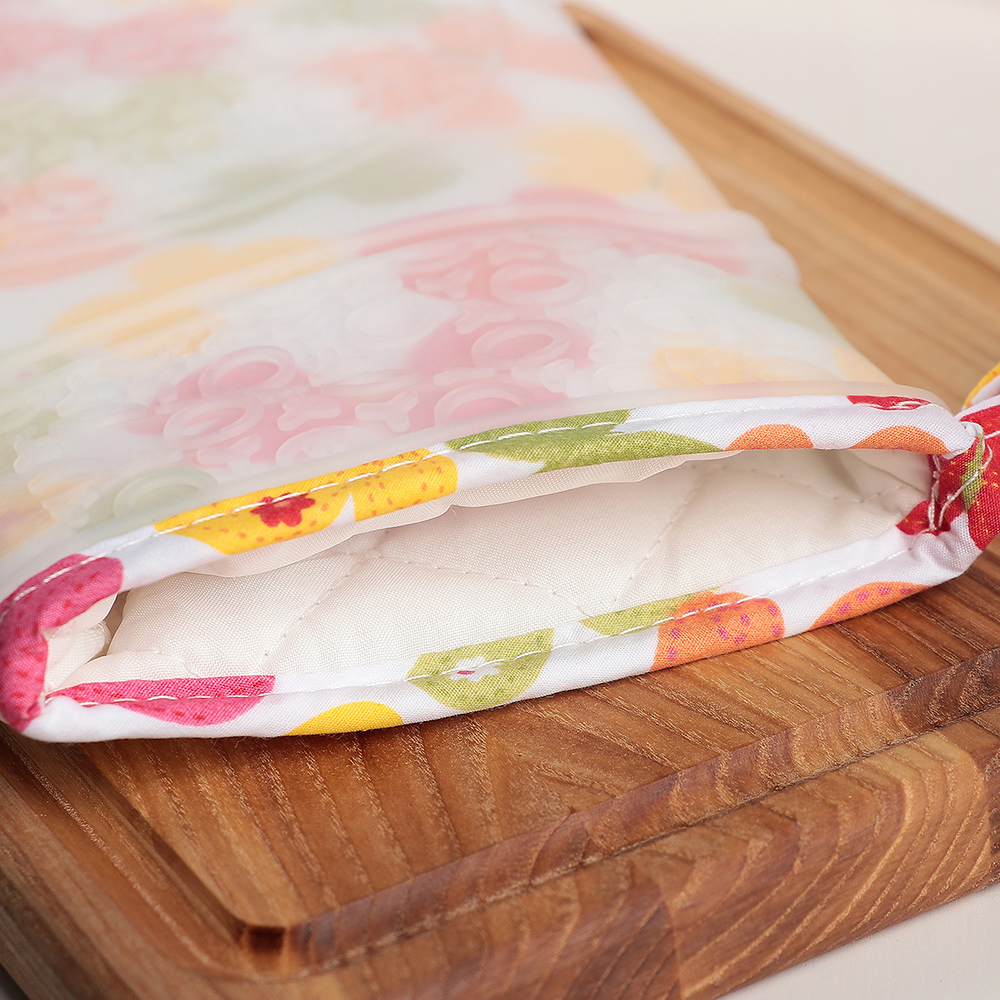 Прихватка-варежка Доляна 4291059 Бабочки, силикон, 29*18 см, разноцветная