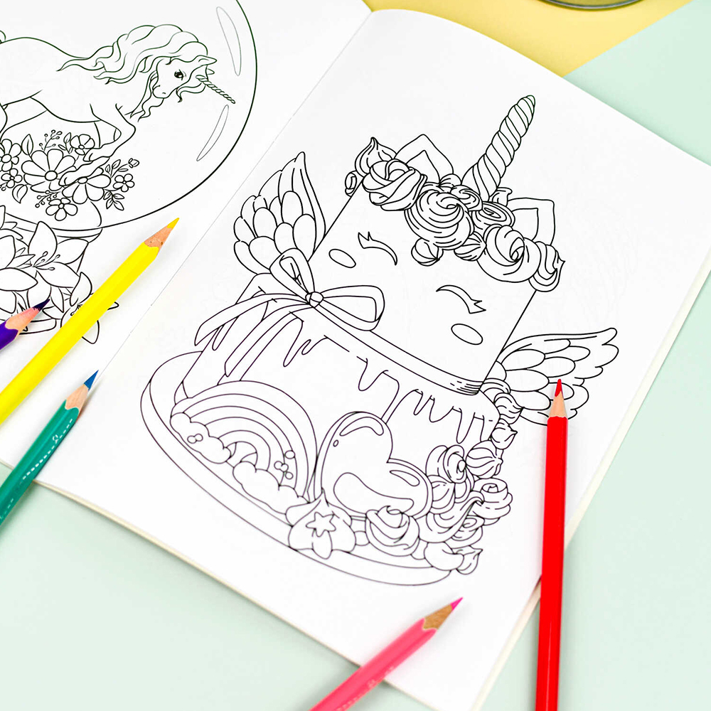 картинка Раскраска 67898 Единороги, с наклейками А5, 165*235 мм, 8 листов 