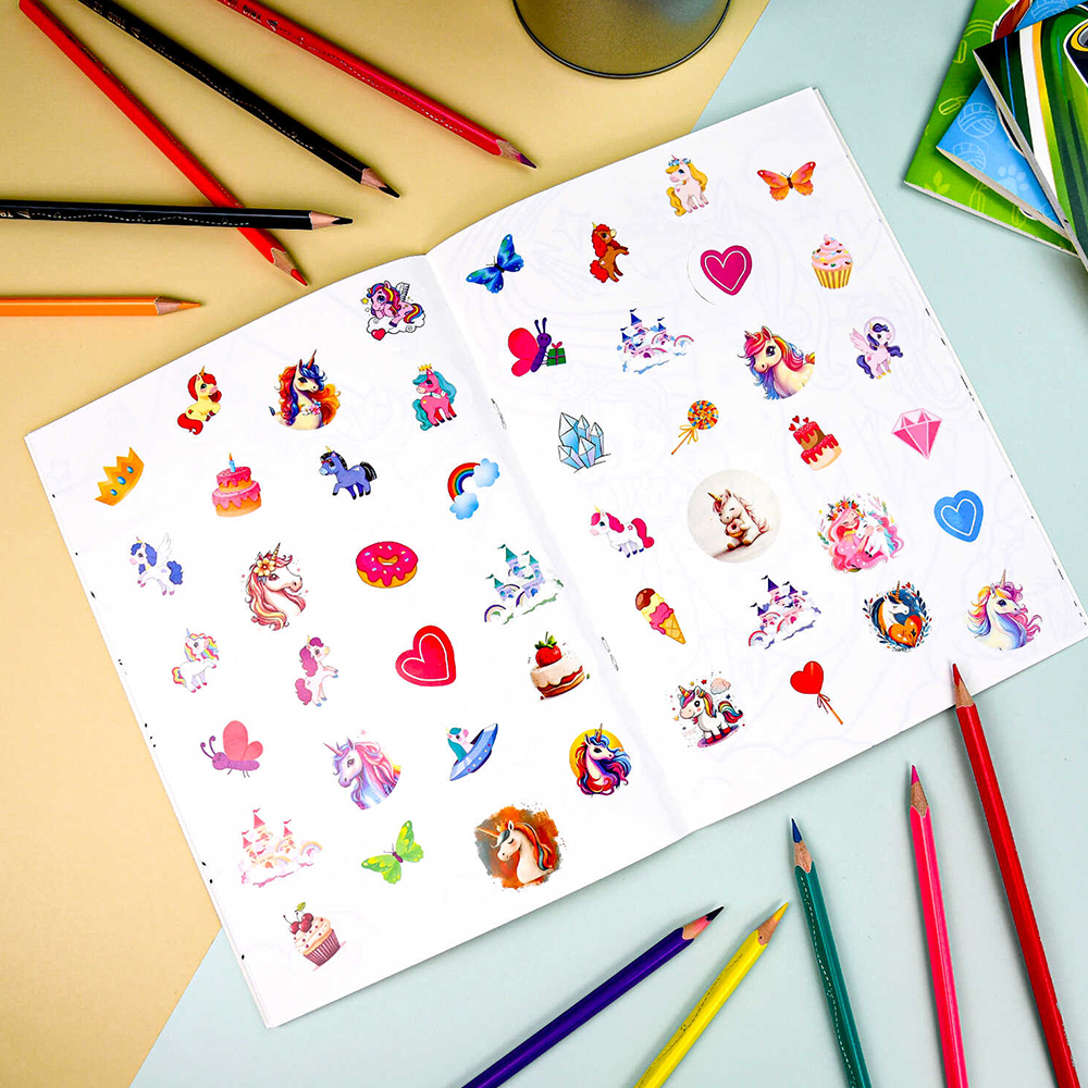 картинка Раскраска 67898 Единороги, с наклейками А5, 165*235 мм, 8 листов 