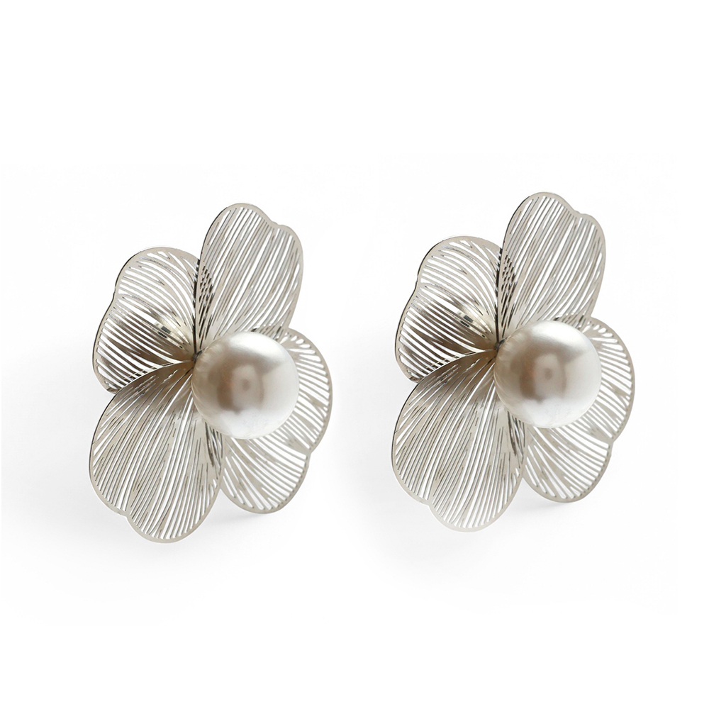 Бижутерия Queen Fair 10872681 Серьги с жемчугом Цветы, крупные, белые в серебре