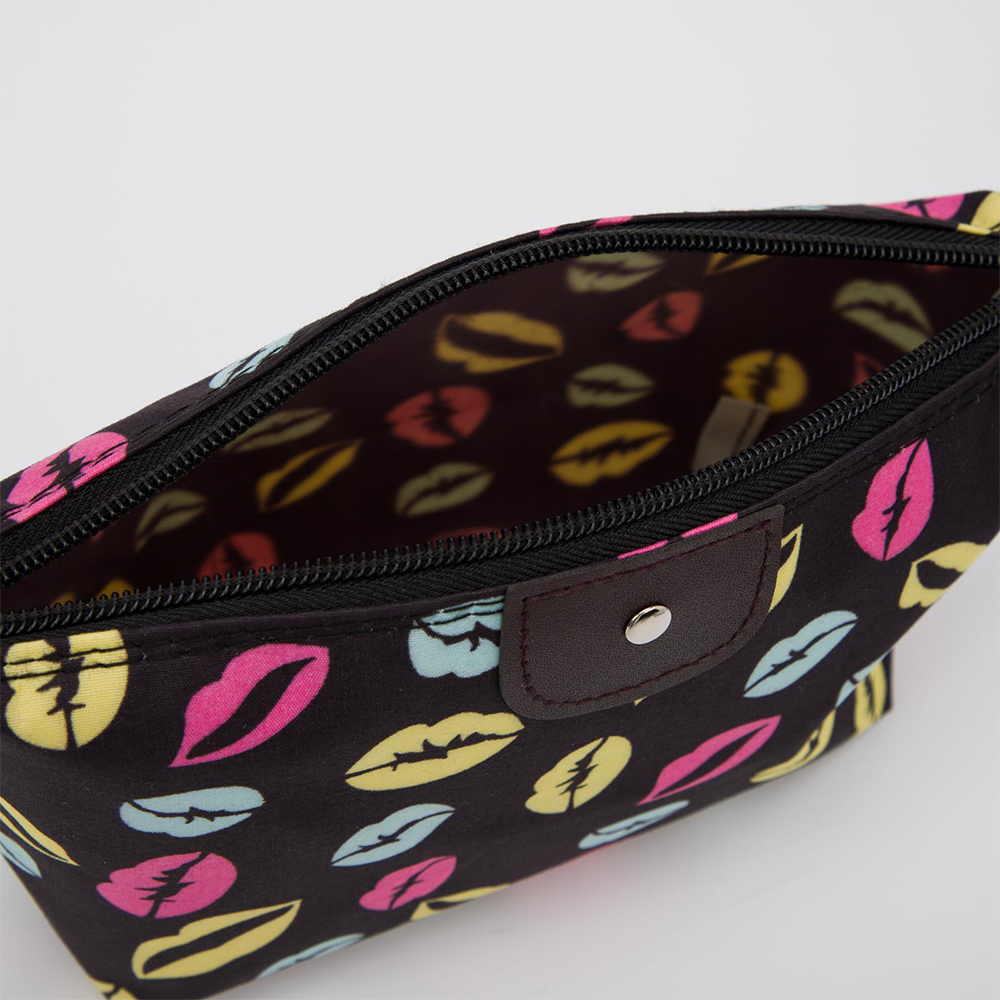 картинка Косметичка 2317510 на молнии, черный 