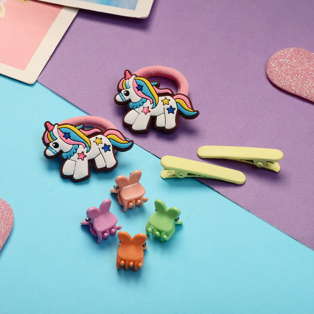 картинка Набор для волос 10068621 Крошечка (4 зажима + 4 крабика) единорожка, в ассортименте 