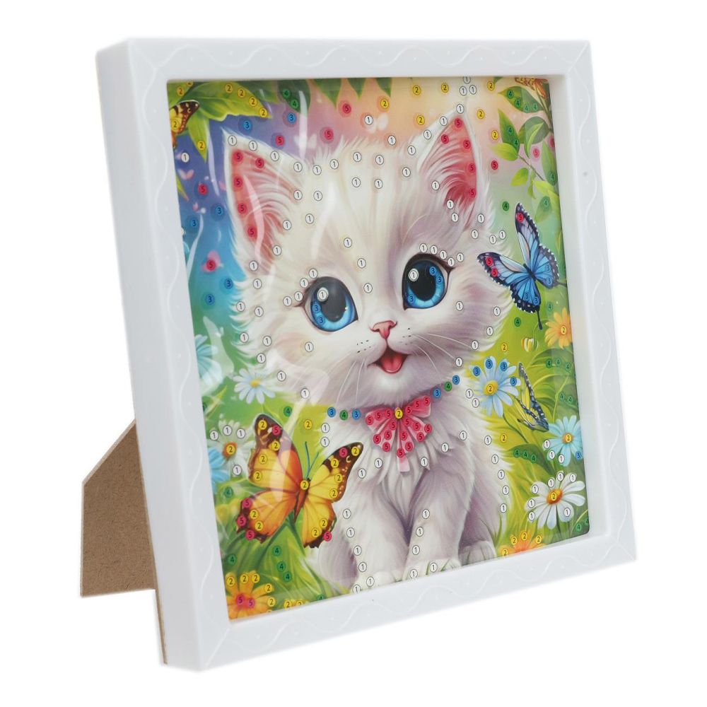 картинка Мозайка MultiArt AM15X15-123974 алмазная, Кошечка, 15*15 см 